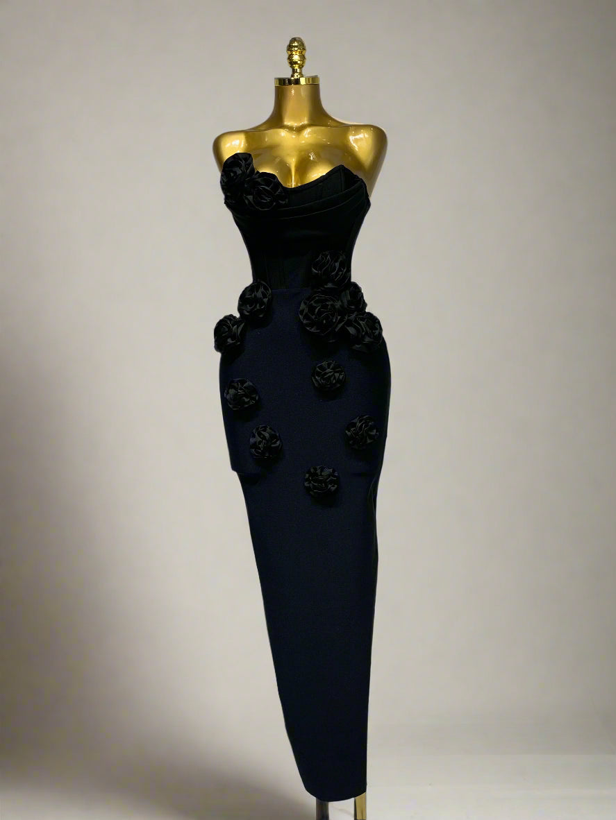 Strapless flower appliqué bandage dress in black