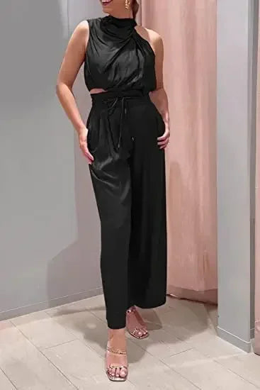 Complete look pleated wide leg pants and crop top set for everyday wear